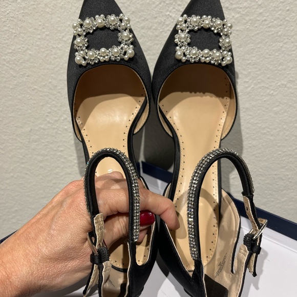 Adrienne Vittadini "Nirvana" Ankle Strap Black Jeweled Women Formal Heels Sz 9 - Picture 4 of 15